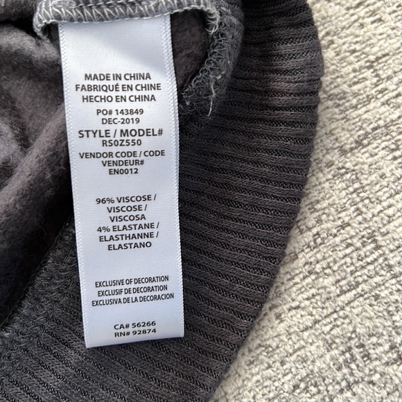 Splendid Collection Ombré Summer Sweatshirt. S - Picture 5 of 7